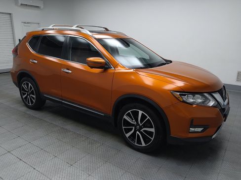 Used 2019 Nissan Rogue SL w/ Premium Package AWD/4WD image 11