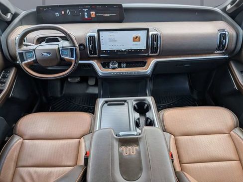 Used 2025 Ford Expedition Max King Ranch AWD/4WD image 18