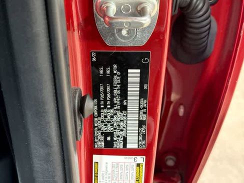 Certified 2022 Toyota 4Runner TRD Off-Road Premium w/ Moonroof Package AWD/4WD image 14