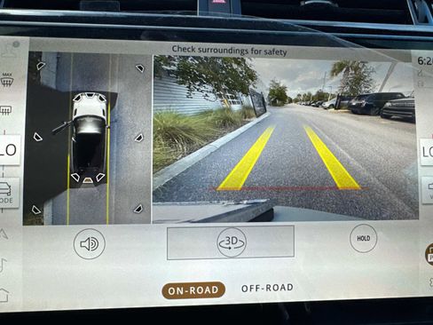 New 2026 Land Rover Range Rover Velar Dynamic SE image 25