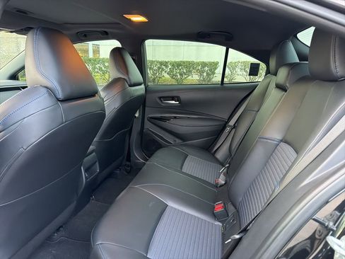 Used 2020 Toyota Corolla XSE image 11