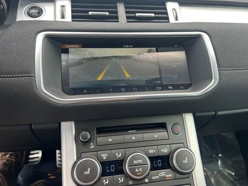 Used 2019 Land Rover Range Rover Evoque HSE Dynamic image 25