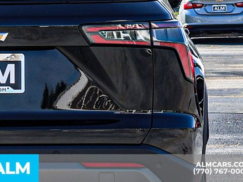 Used 2025 Chevrolet Equinox LT image 14