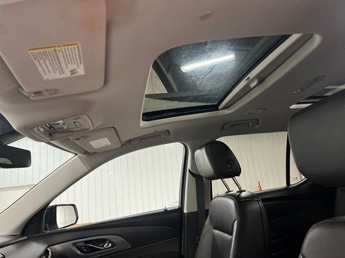 Used 2020 Chevrolet Traverse Premier w/ Redline Edition image 28
