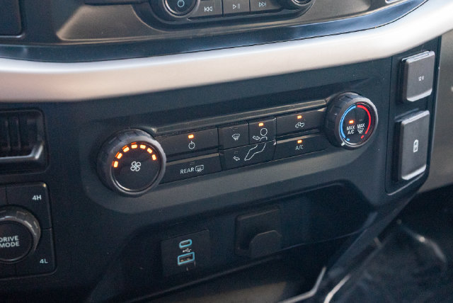 Used 2023 Ford F150 4x4 SuperCrew image 21