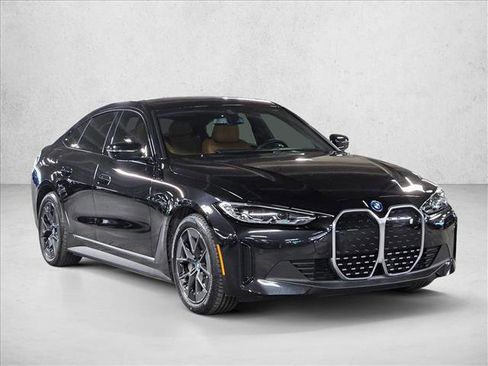 Certified 2023 BMW i4 eDrive40 w/ Premium Package image 3