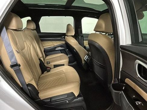 Used 2026 Kia Sorento SX Prestige w/ Olive Brown Leather Package AWD/4WD image 30