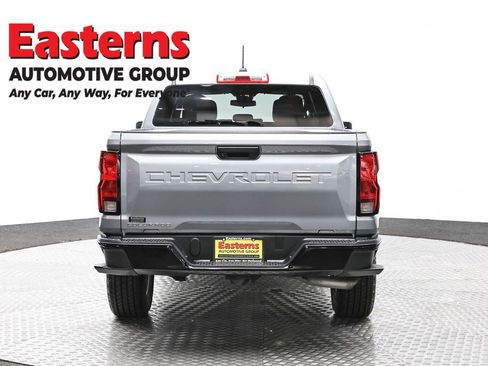 Used 2024 Chevrolet Colorado W/T RWD image 6