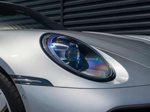 Certified 2022 Porsche 911 Turbo AWD/4WD image 42