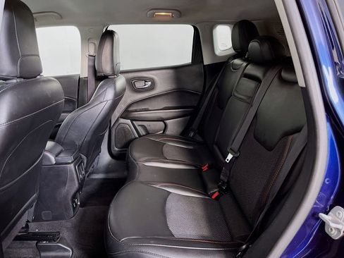 Used 2019 Jeep Compass Trailhawk image 31