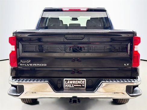 Used 2025 Chevrolet Silverado 1500 LT image 5