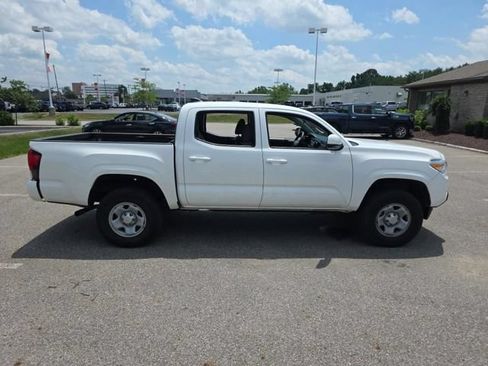 Used 2023 Toyota Tacoma SR AWD/4WD image 23