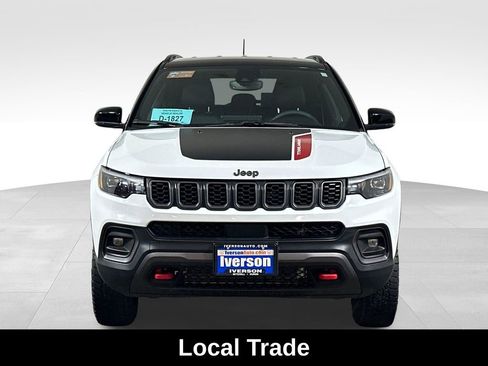 Used 2024 Jeep Compass Trailhawk w/ Trailhawk Elite Group AWD/4WD image 3