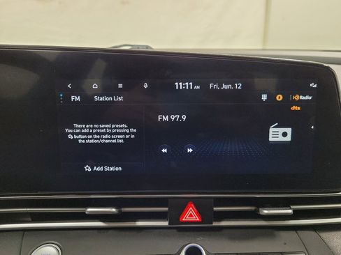 Used 2023 Hyundai Elantra SEL w/ Convenience Package FWD image 25