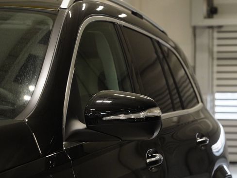New 2026 Mercedes-Benz GLS 450 4MATIC image 11