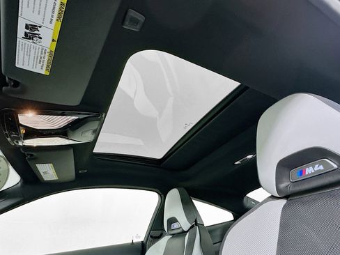 Used 2023 BMW M4 xDrive Competition w/ Executive Package image 27