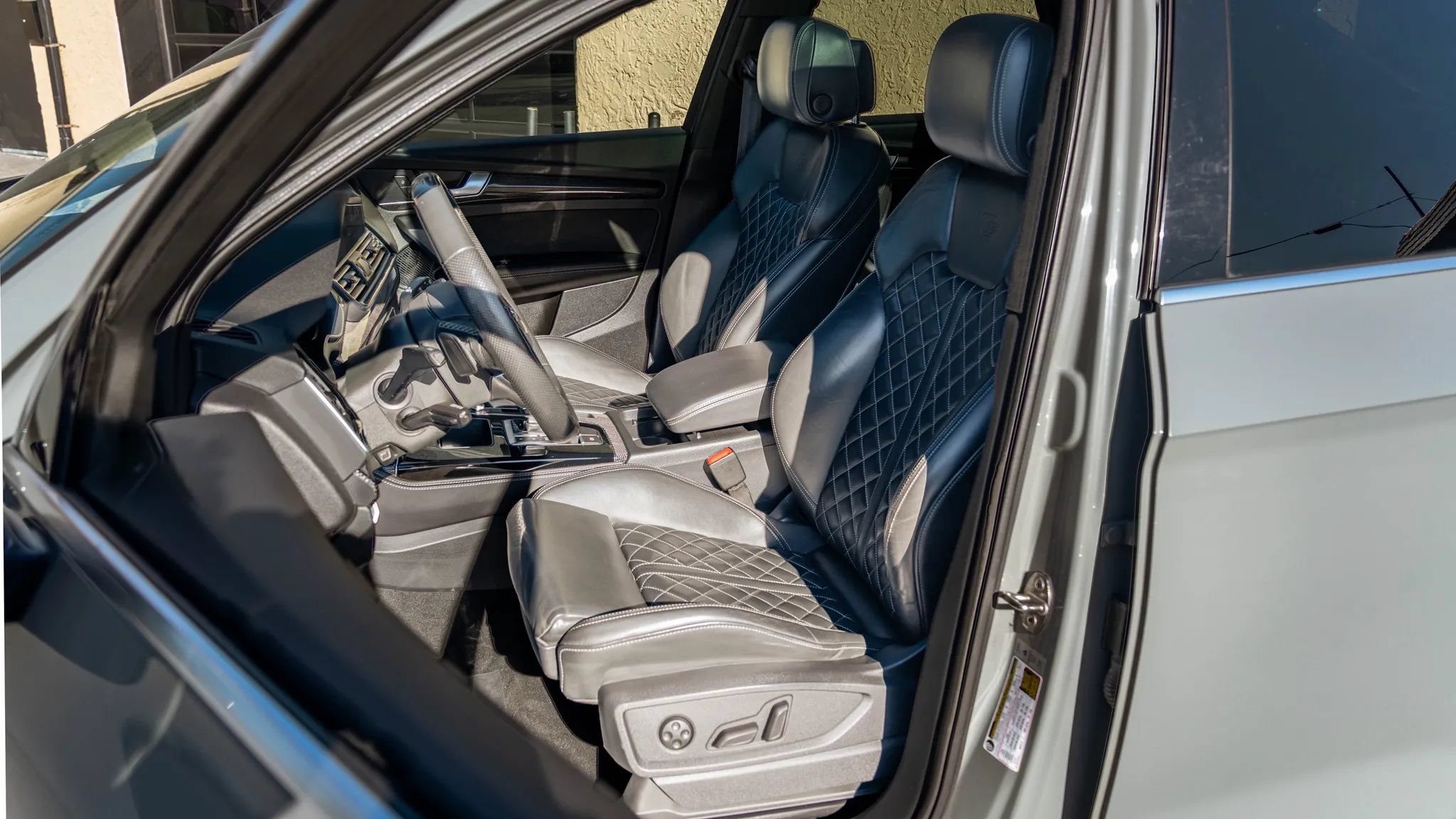 Used 2021 Audi SQ5 Premium Plus AWD/4WD image 14