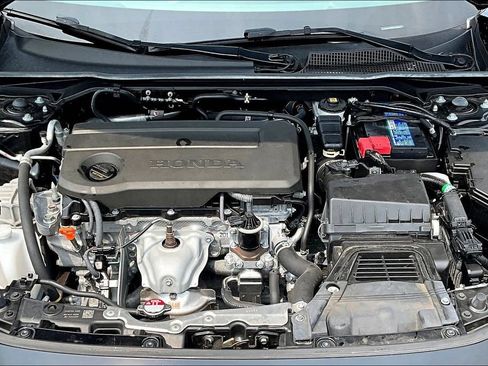 Used 2025 Honda Civic Sport image 26