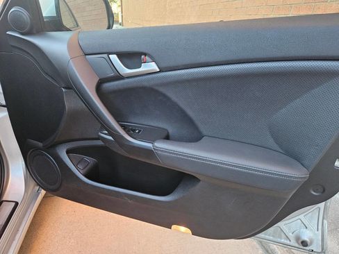 Used 2011 Acura TSX Sedan image 18