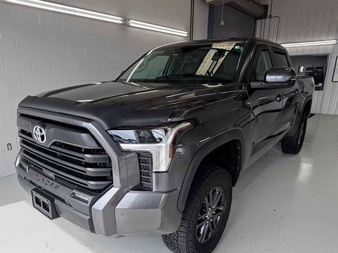Used 2024 Toyota Tundra SR5 w/ SR5 Convenience Package AWD/4WD image 2