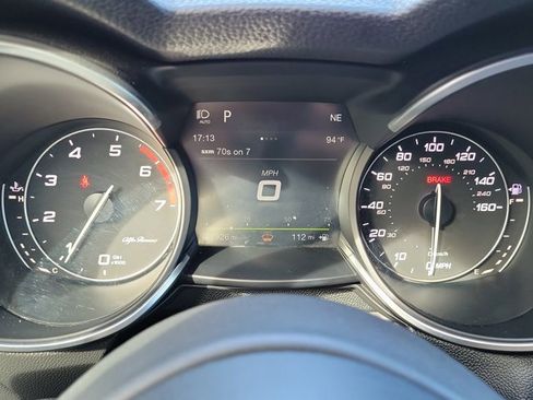 Used 2018 Alfa Romeo Stelvio Ti Sport image 17