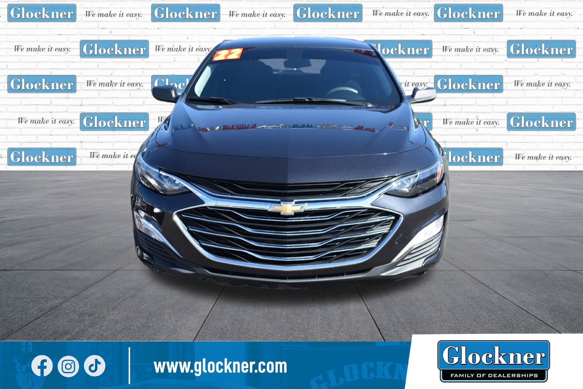 Used 2022 Chevrolet Malibu LS FWD image 2