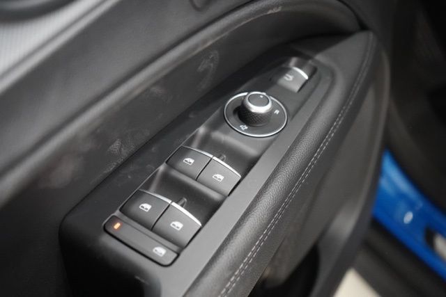 New 2025 Alfa Romeo Stelvio Sprint AWD/4WD image 17