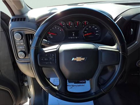 Used 2023 Chevrolet Silverado 1500 Custom image 6