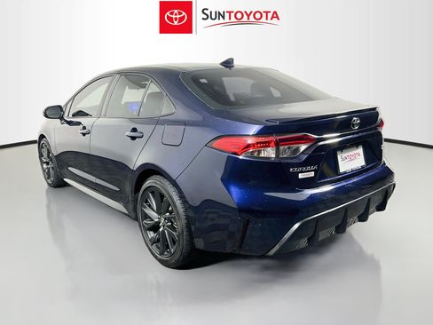 Used 2023 Toyota Corolla SE FWD image 6
