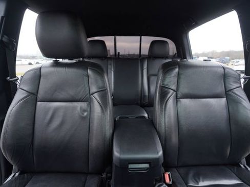 Used 2019 Toyota Tacoma TRD Off-Road image 33