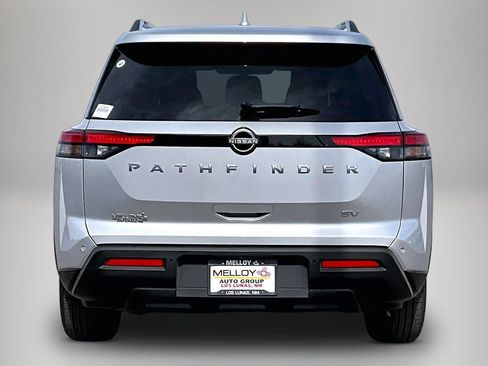 Used 2024 Nissan Pathfinder SV image 5