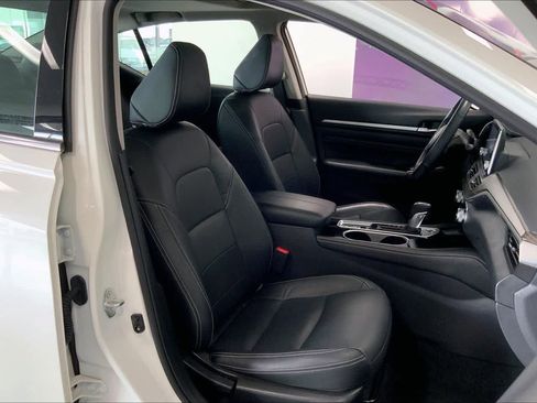 Used 2022 Nissan Altima 2.5 SL image 12