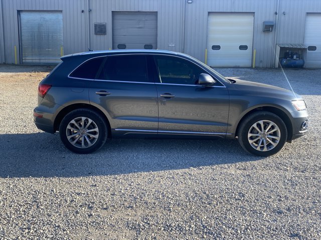 Used 2016 Audi Q5 2.0T Premium Plus AWD/4WD image 2