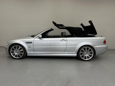 Used 2005 BMW M3 Convertible image 8