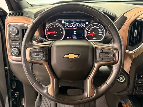 Certified 2022 Chevrolet Silverado 1500 High Country w/ Z71 Off-Road Package AWD/4WD image 19