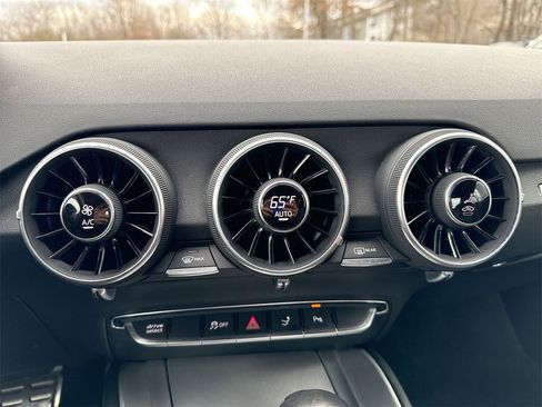 Used 2017 Audi TT 2.0T w/ Technology Package image 16