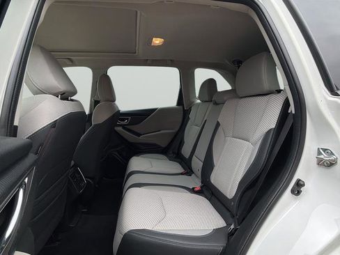 Used 2021 Subaru Forester Premium image 24