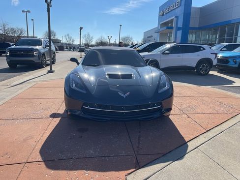 Used 2014 Chevrolet Corvette Stingray Convertible w/ 2LT Preferred Equipment Group RWD image 3