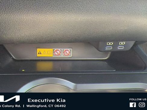 Used 2025 Lexus UX 300h AWD w/ Accessory Package (P1) image 21