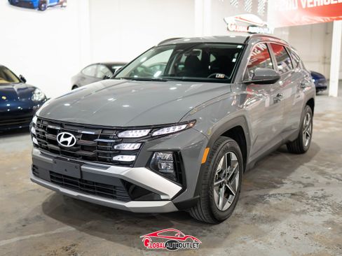 Used 2025 Hyundai Tucson SEL image 3