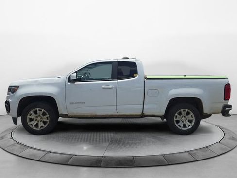 Used 2022 Chevrolet Colorado LT w/ Fleet Safety Package RWD image 2