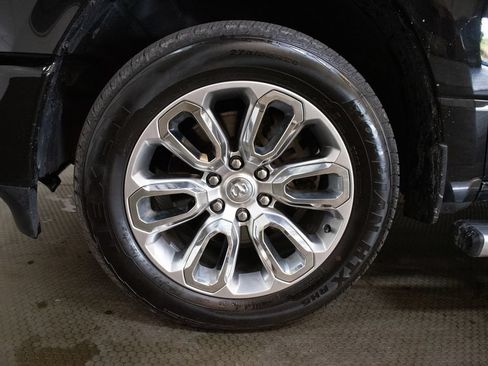 Used 2023 RAM 1500 Laramie AWD/4WD image 11