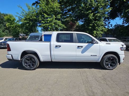New 2026 RAM 1500 4x4 Crew Cab image 8