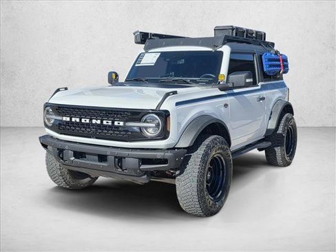 Used 2023 Ford Bronco Wildtrak image 28