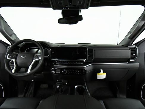 New 2026 Chevrolet Silverado 1500 LT Trail Boss w/ Convenience Package II image 18