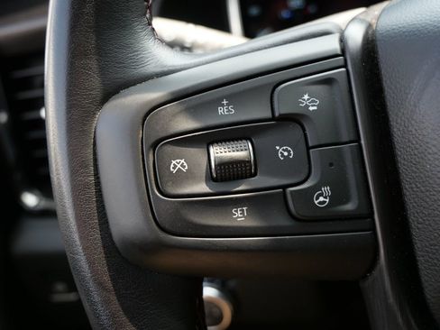 Used 2024 GMC Sierra 2500 AT4X AWD/4WD image 26