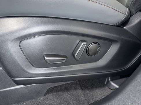 New 2026 Ford Explorer Active w/ Active Comfort Package image 13