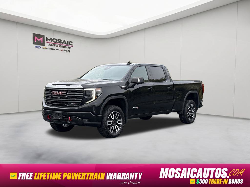 Used 2024 GMC Sierra 1500 AT4 w/ Technology Package AWD/4WD image 3