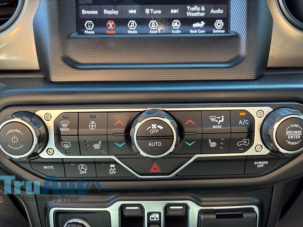 Used 2020 Jeep Gladiator Sport w/ Quick Order Package 23S AWD/4WD image 34
