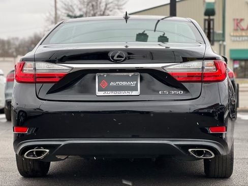 Used 2017 Lexus ES 350 w/ Luxury Package image 6